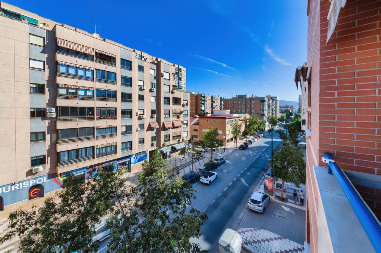 Appartement Holidays2malaga Ayala 450 Mts From & Terrace *
