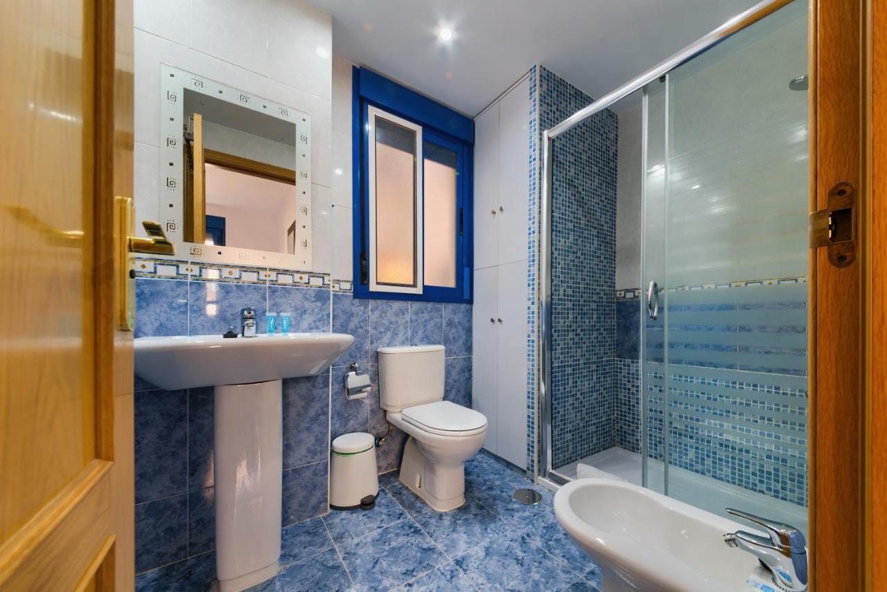 Holidays2malaga Ayala 450 Mts From & Terrace Appartement *