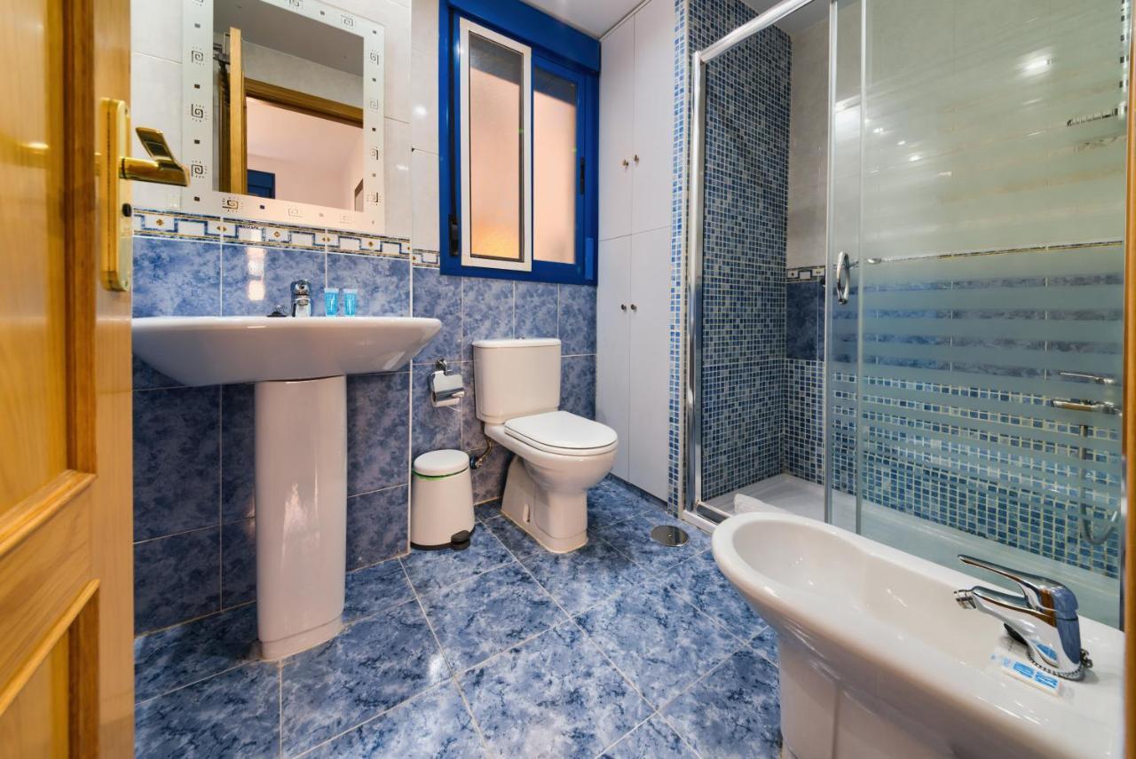 Appartement Holidays2malaga Ayala 450 Mts From & Terrace